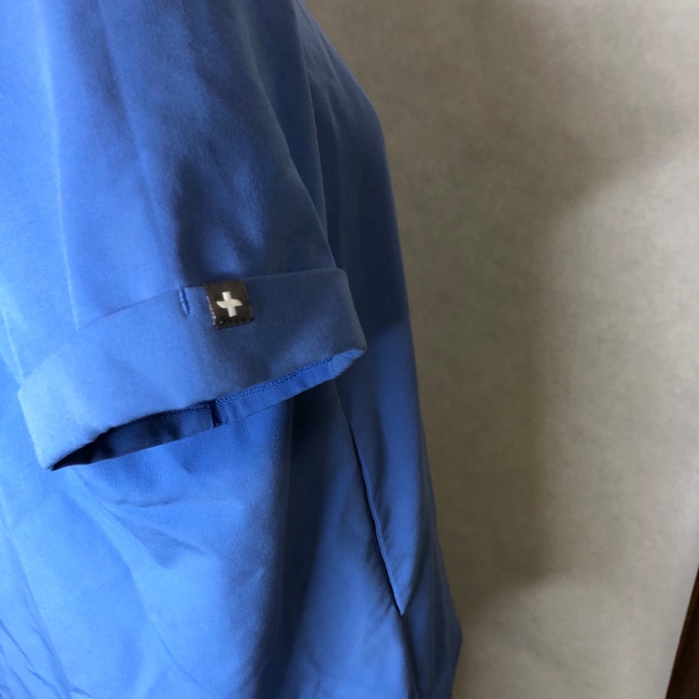 Figs Technical Collection Blue Button Down Top Cco - image 3